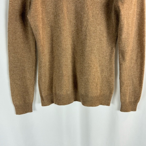 Charter Club Luxury Women's Cashmere Crew Neck
Pullover Brown Sweater Sz small - Picture 4 of 9